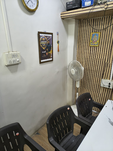 Recruiter — PTI Job World Solapur (photo 7)