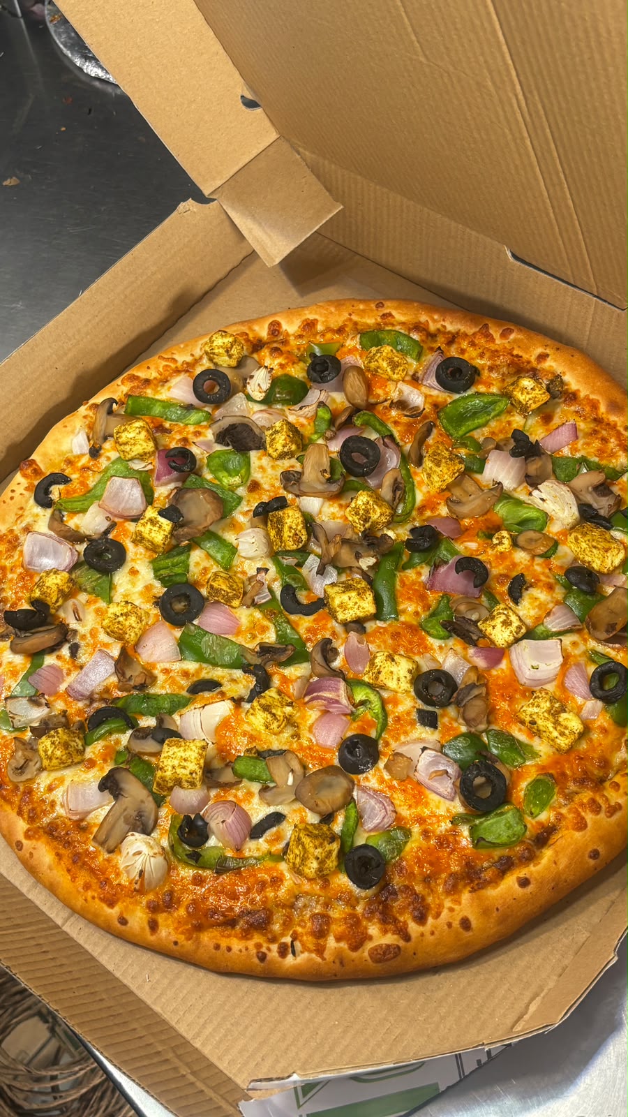 Fresh pizza 🍕