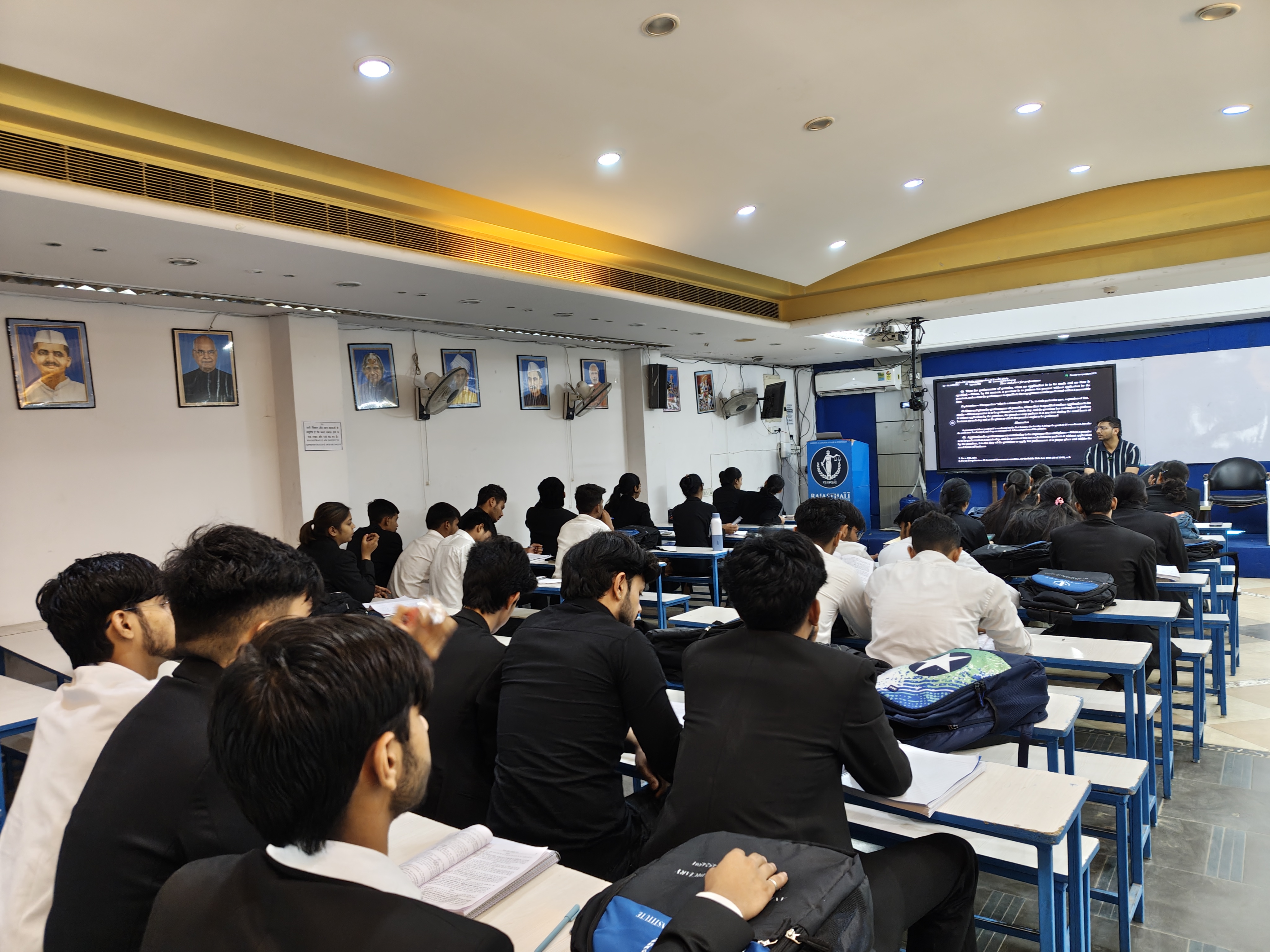 Education Centre — Rajasthali Law Institute in Jaipur (photo 23)