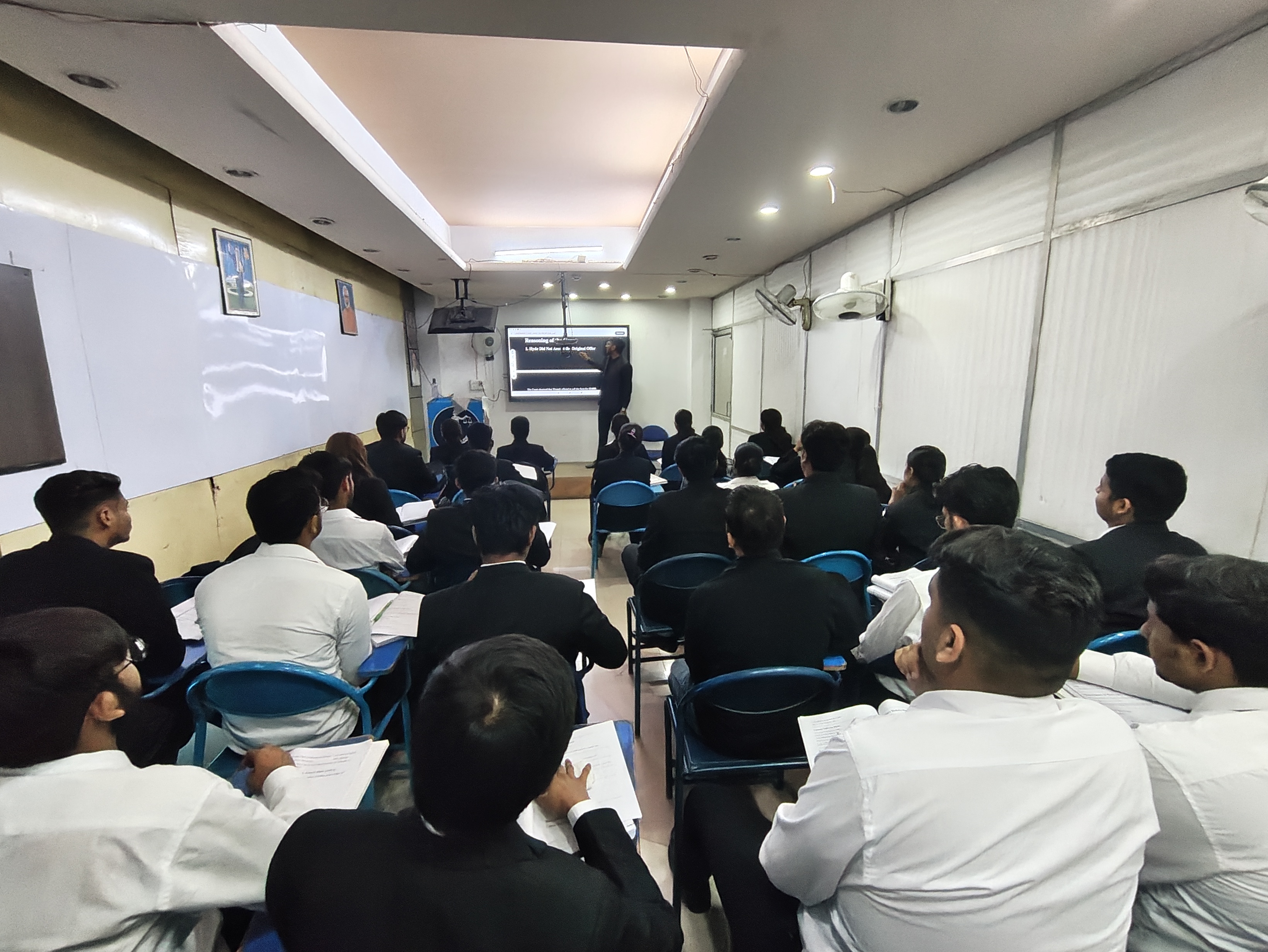 Education Centre — Rajasthali Law Institute in Jaipur (photo 45)