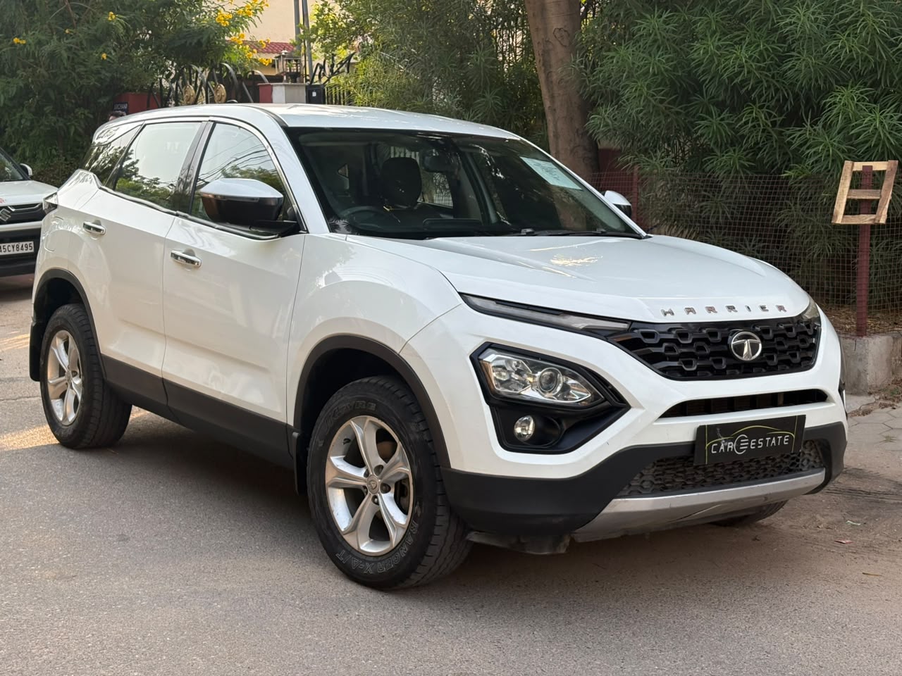 Discover quality pre-owned vehicles at Car Estate Jaipur, your trusted destinati