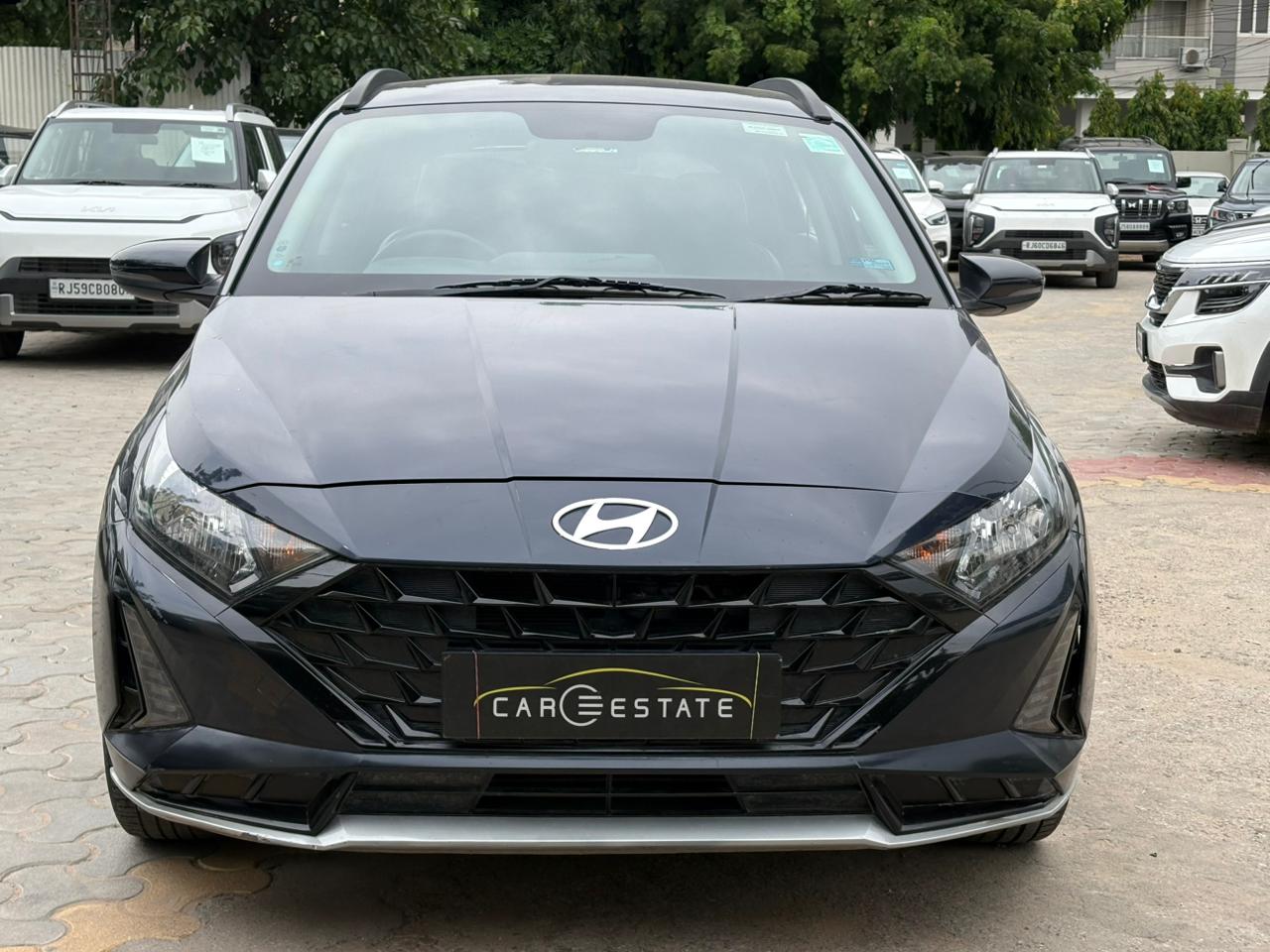 Discover your next dream car at Car Estate Jaipur! We specia
