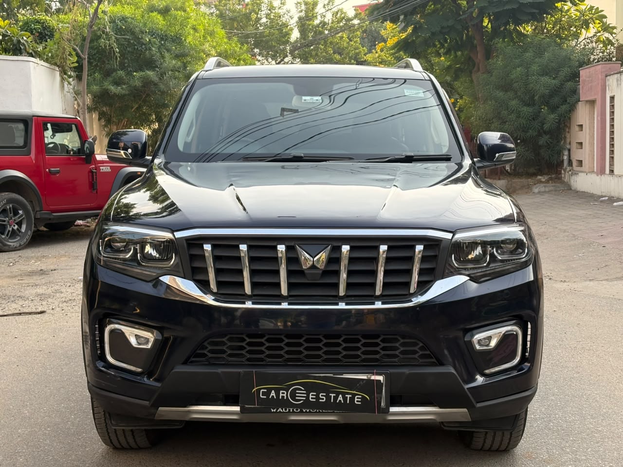 🚘 Mahindra Scorpio N Z8 2WD AT 7S BS-VI