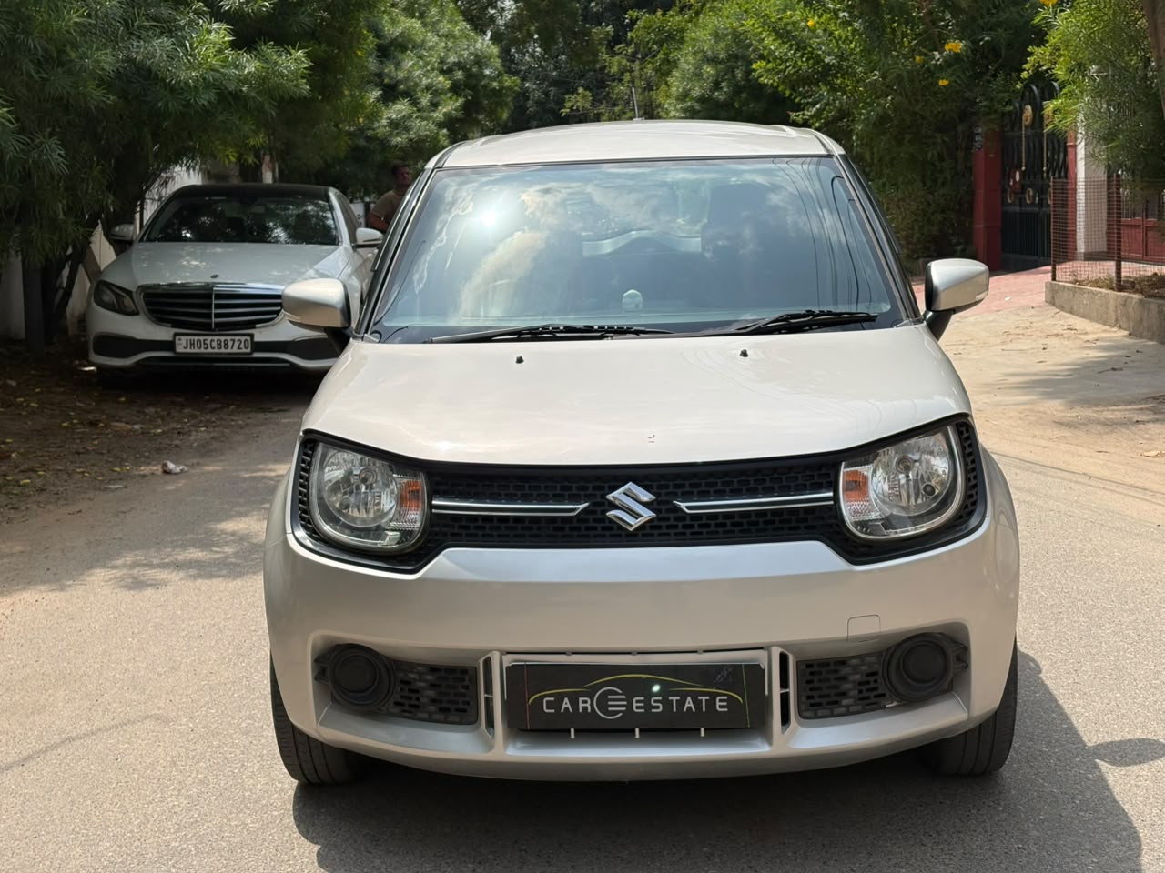 Discover the perfect pre-owned vehicle at Car Estate Jaipur,