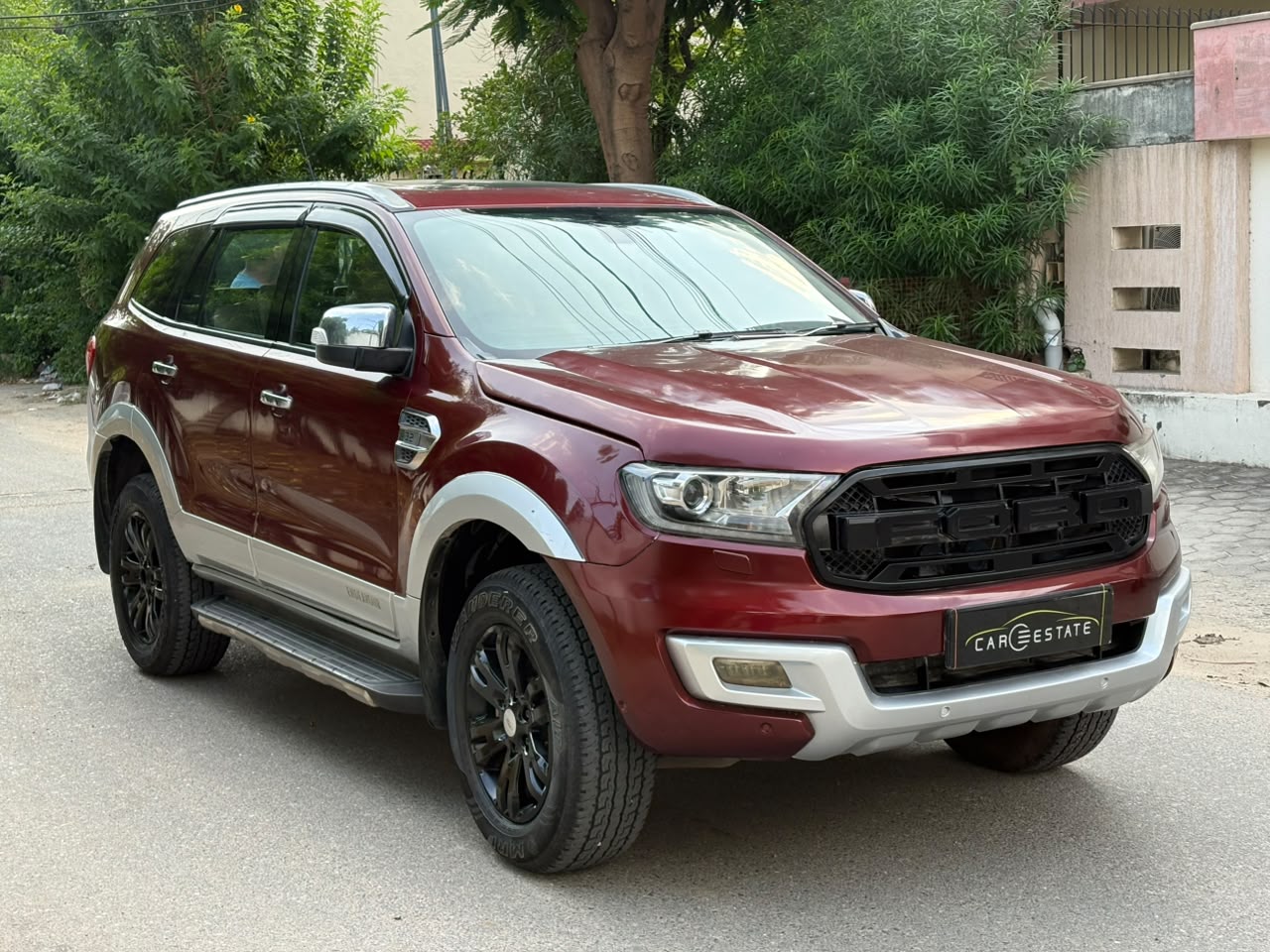 Discover a world of exceptional pre-owned vehicles at Car Estate Jaipur, your ul