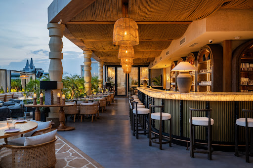 Restaurant — One8 Commune in Jaipur (photo 29)