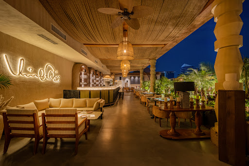 Restaurant — One8 Commune in Jaipur (photo 10)