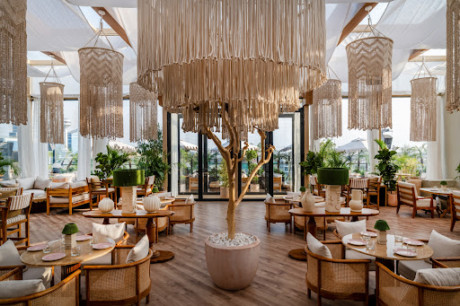 Restaurant — One8 Commune in Jaipur (photo 12)