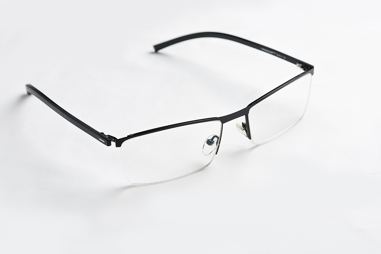 Optician — Golden Eye Optics in Mumbai (photo 30)