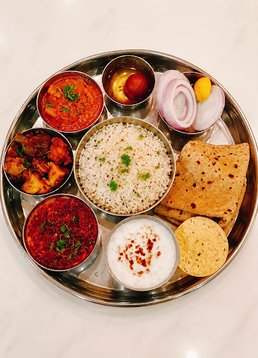 Restaurant — BHAKTI FAMILY HHUB in Mumbai Central (photo 22)