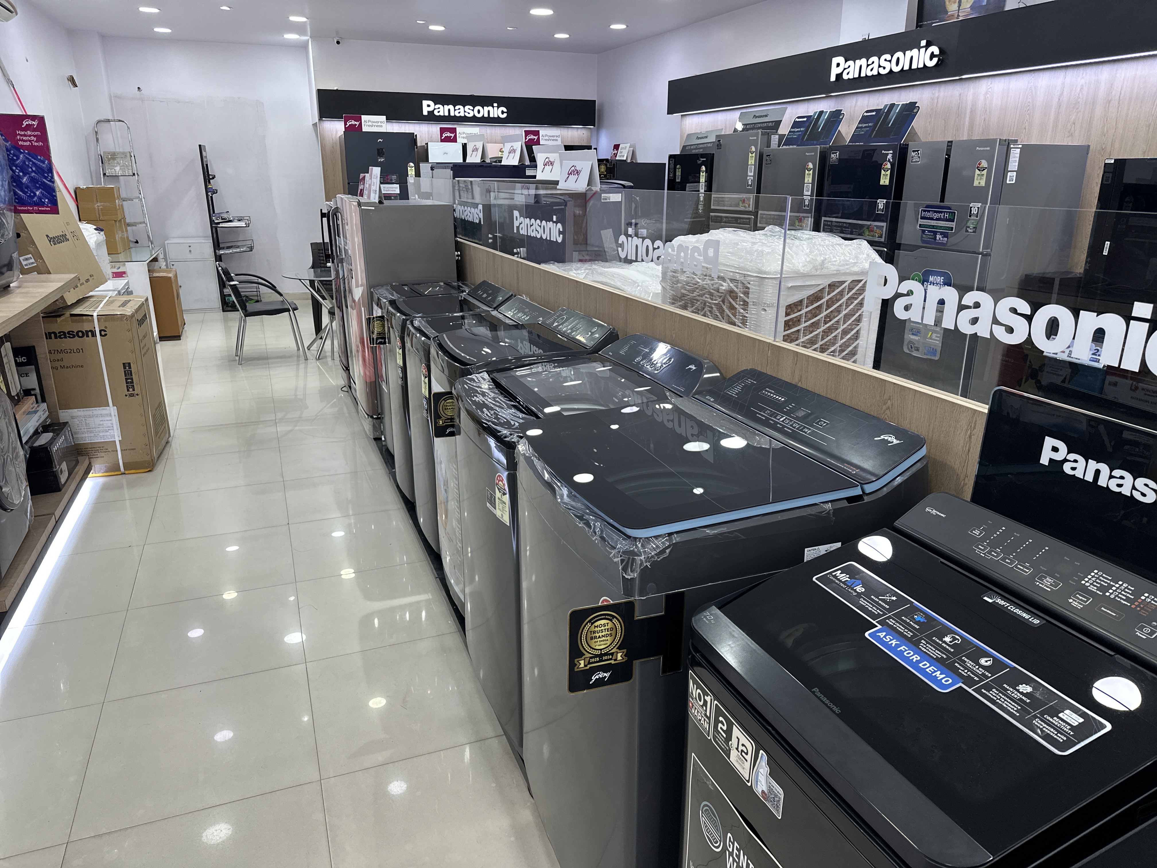 Panasonic Exclusive, Godrej & Hisence Authorised Dealer Smart World
