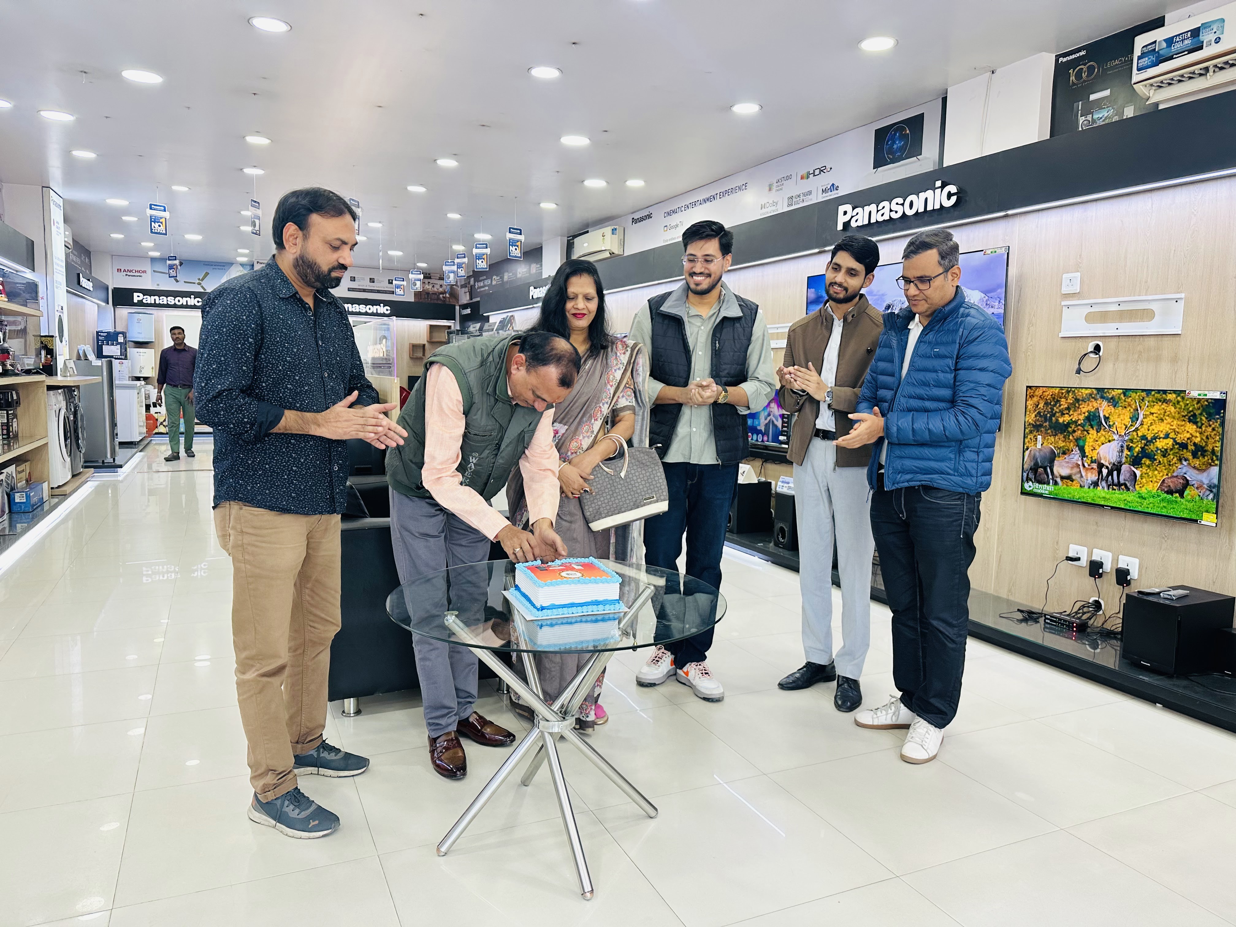 Air conditioning store — Panasonic Exclusive & Godrej Authorised Dealer Smart World in Jaipur (photo 54)