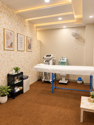 Skin care clinic — ADORISE SKIN AND HAIR CLINIC in Jaipur (photo 6)