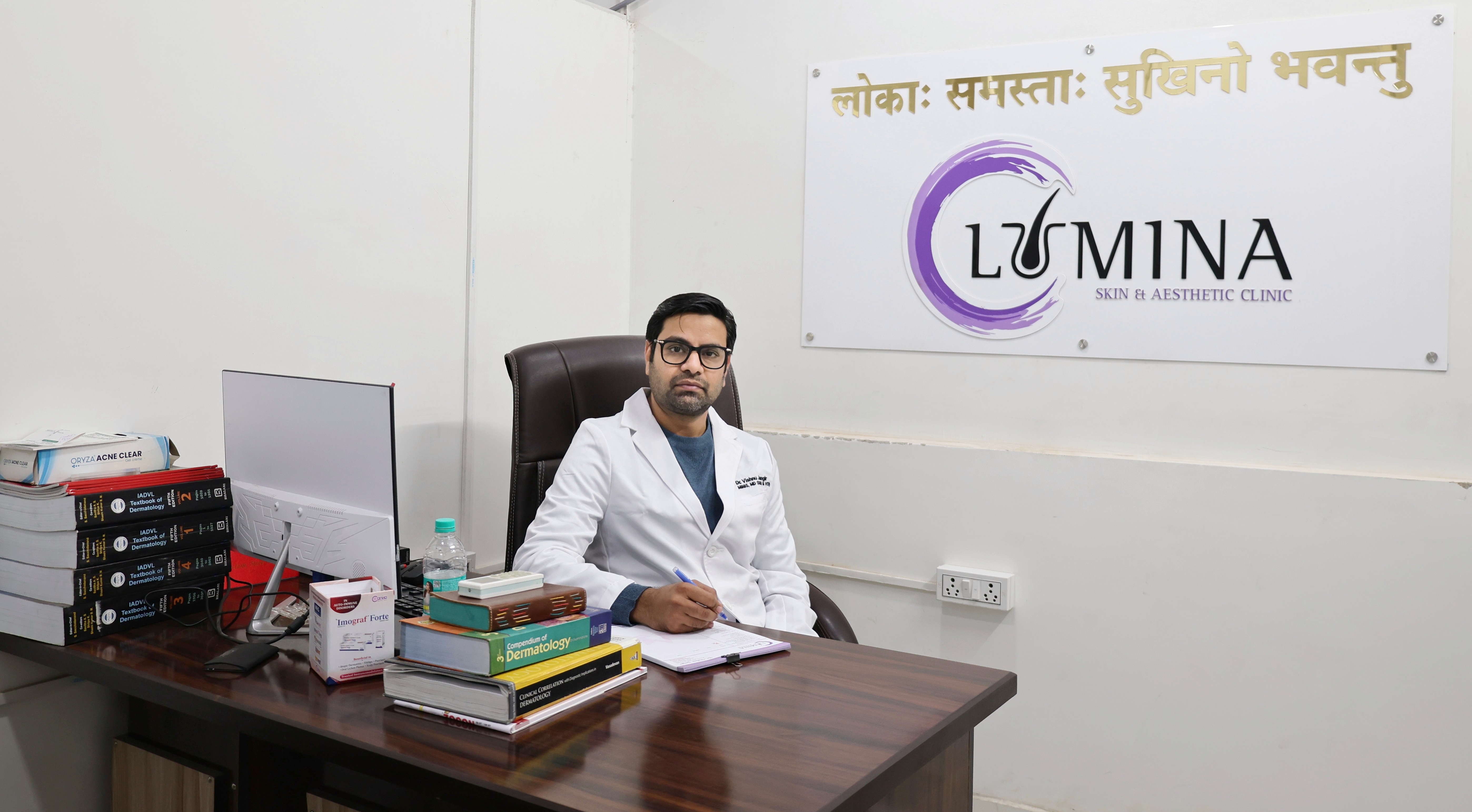 Dermatologist — Dr. Vishnu jangid-LUMINA in Jaipur (photo 11)