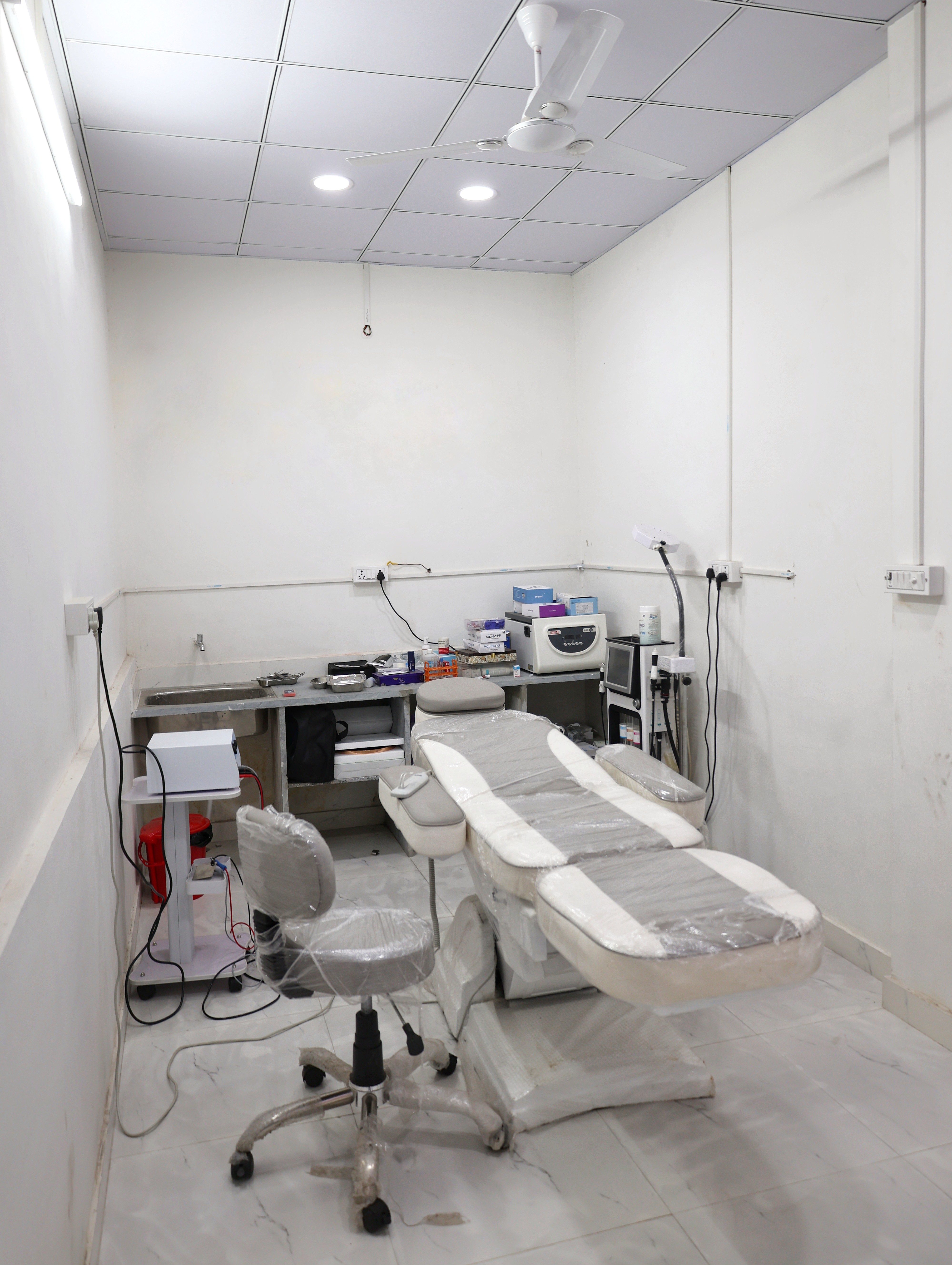 Dermatologist — Dr. Vishnu jangid-LUMINA in Jaipur (photo 31)