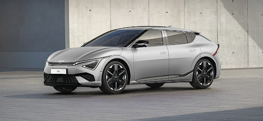 Make city drives feel like escapes with Kia EV6. Go from 0 t