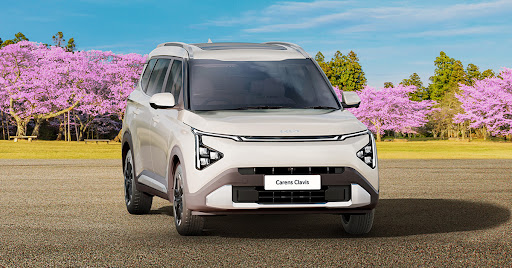 Kia Carens Clavis ICE