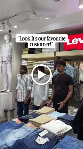 Welcome to AAKARSHAN, Jaipur's beloved family fashion hub, where…