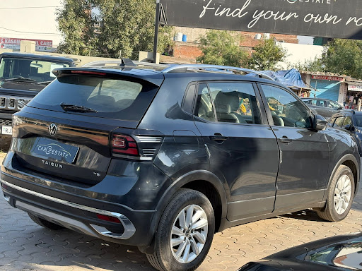 Taigun Highline TSI AT 2022, 30000 kms. Excellent Condition. Price 1065000.