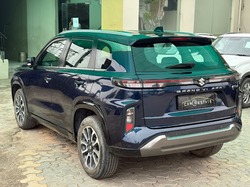 🌿 जयपुर का सबसे स्मार्ट SUV — Strong Hybrid. Top Variant. B
