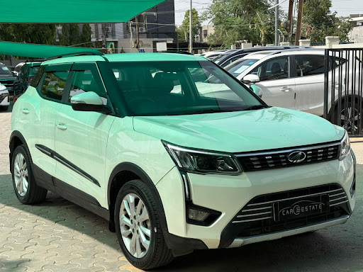 🚘 Mahindra XUV300 W8 DSL*
  📍 Manual 
  ⛽   Diesel
  ✨ *2021 February* 
  🎨 *