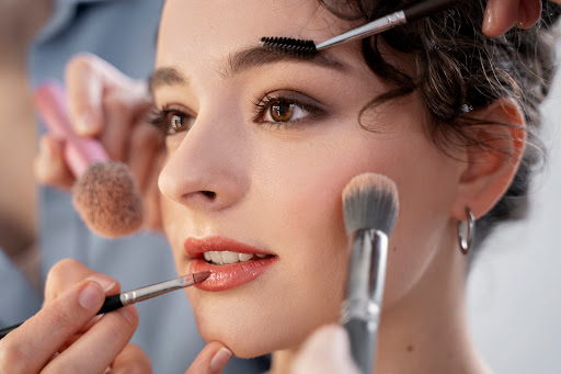 Get a flawless look with our exclusive makeup for your weddi